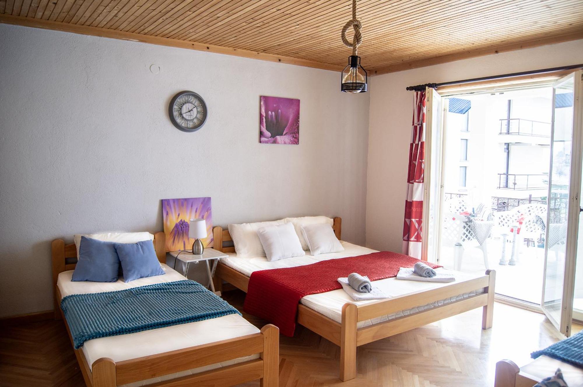 Villa Lakeview Paradise Pestani Kültér fotó