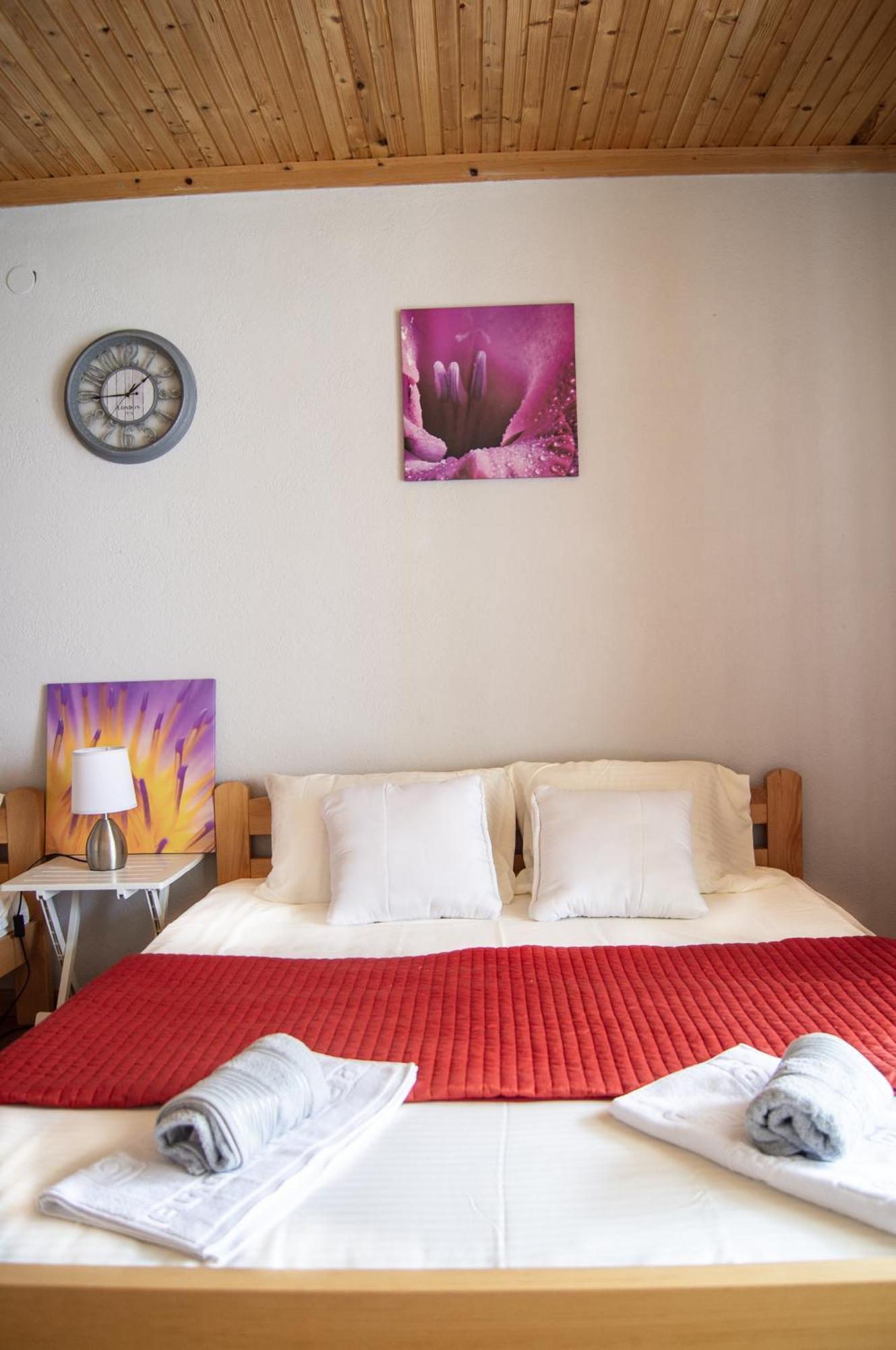 Villa Lakeview Paradise Pestani Kültér fotó