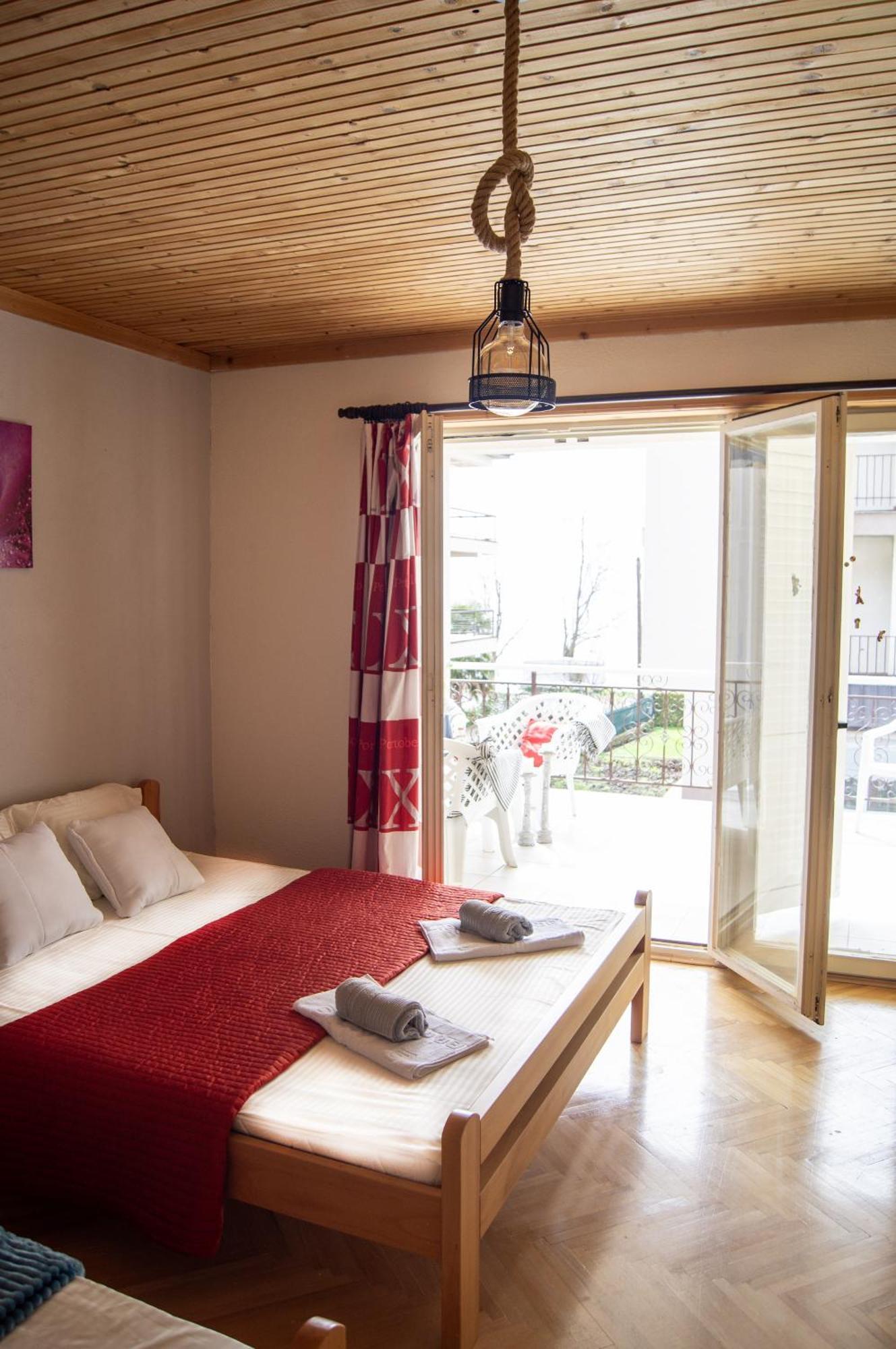 Villa Lakeview Paradise Pestani Kültér fotó