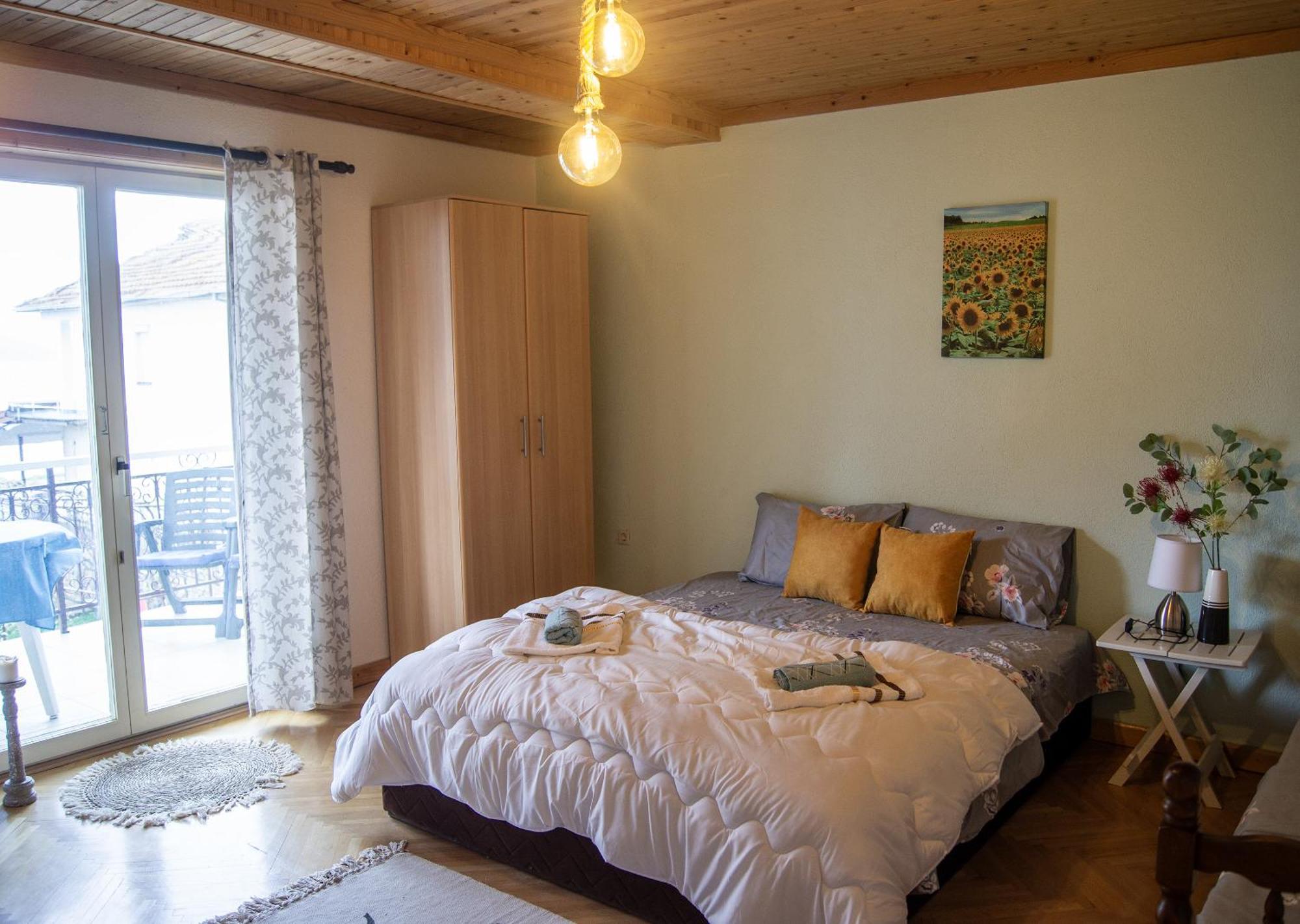 Villa Lakeview Paradise Pestani Kültér fotó